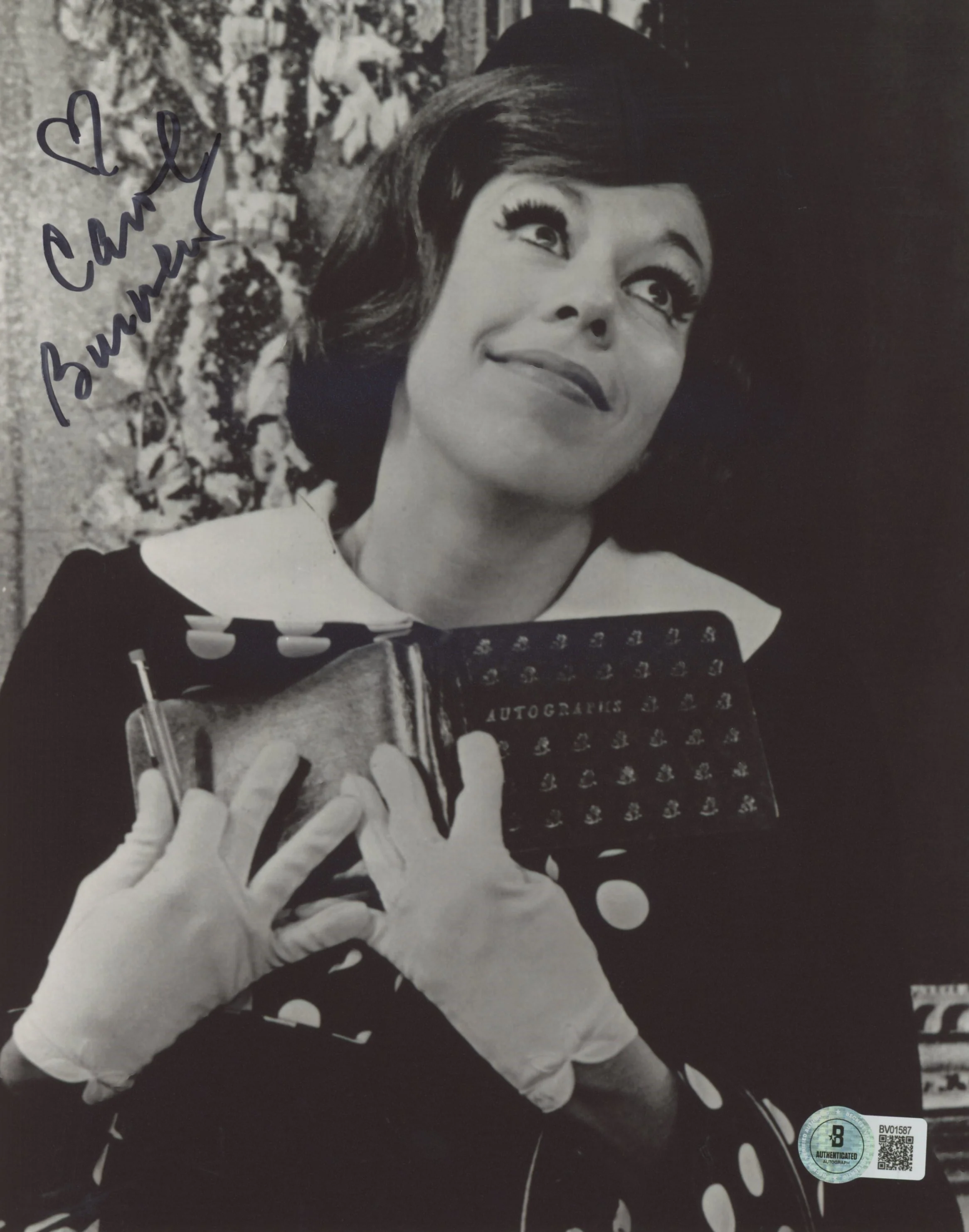Carol Burnett Authentic Signed 8x10 Vertical Photo Autographed BAS 18 - Image 2