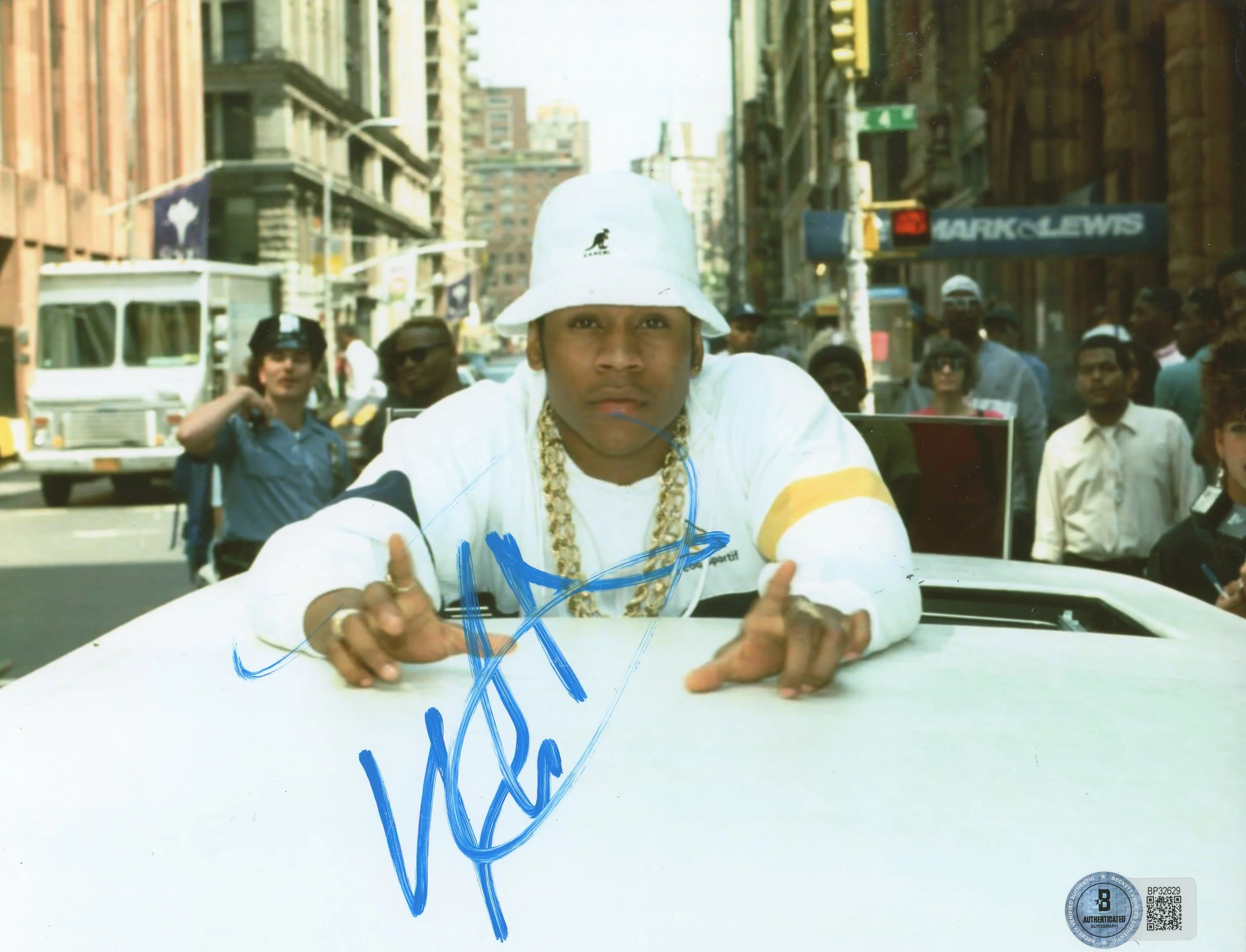 L.L. Cool J Rapper Authentic Signed 8x10 Photo Autographed BAS #BP32629 - Image 2