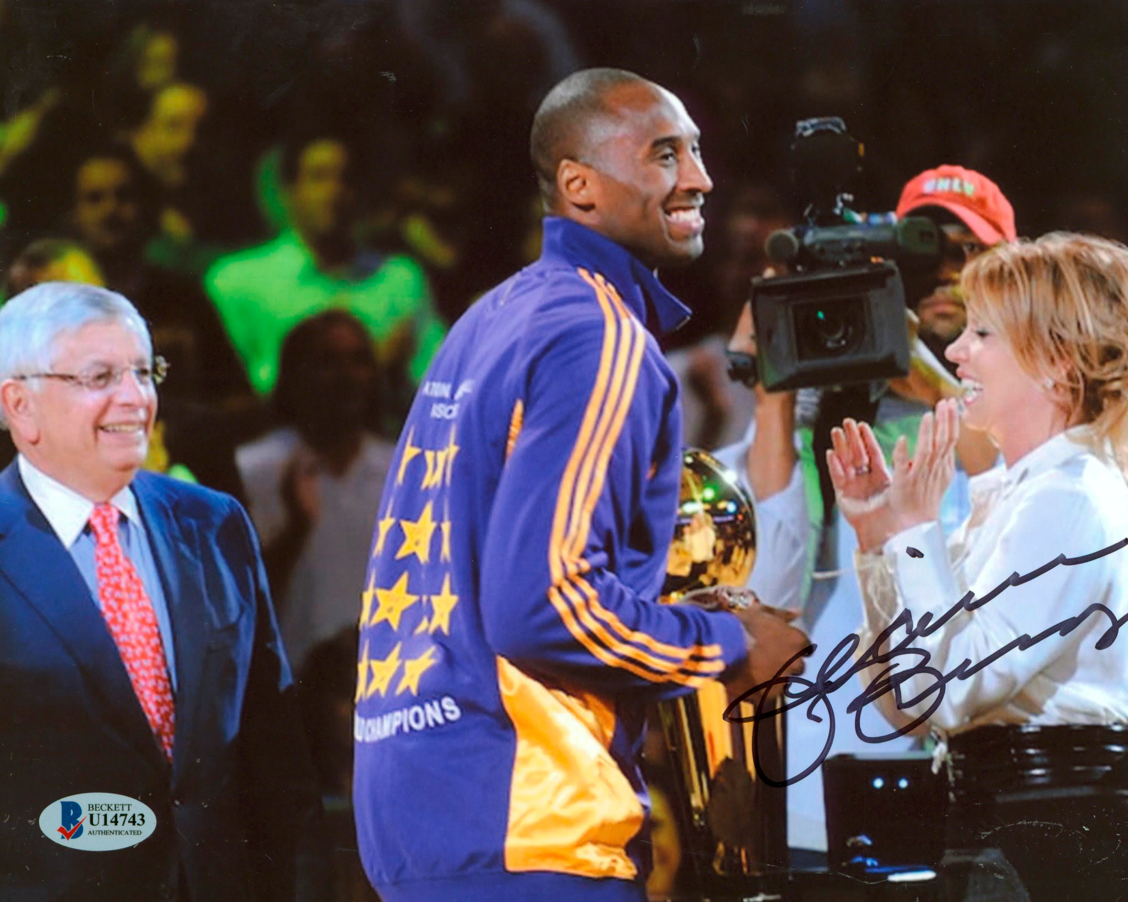 Lakers Jeannie Buss Authentic Signed 8x10 Photo Autographed BAS #U14743 - Image 2
