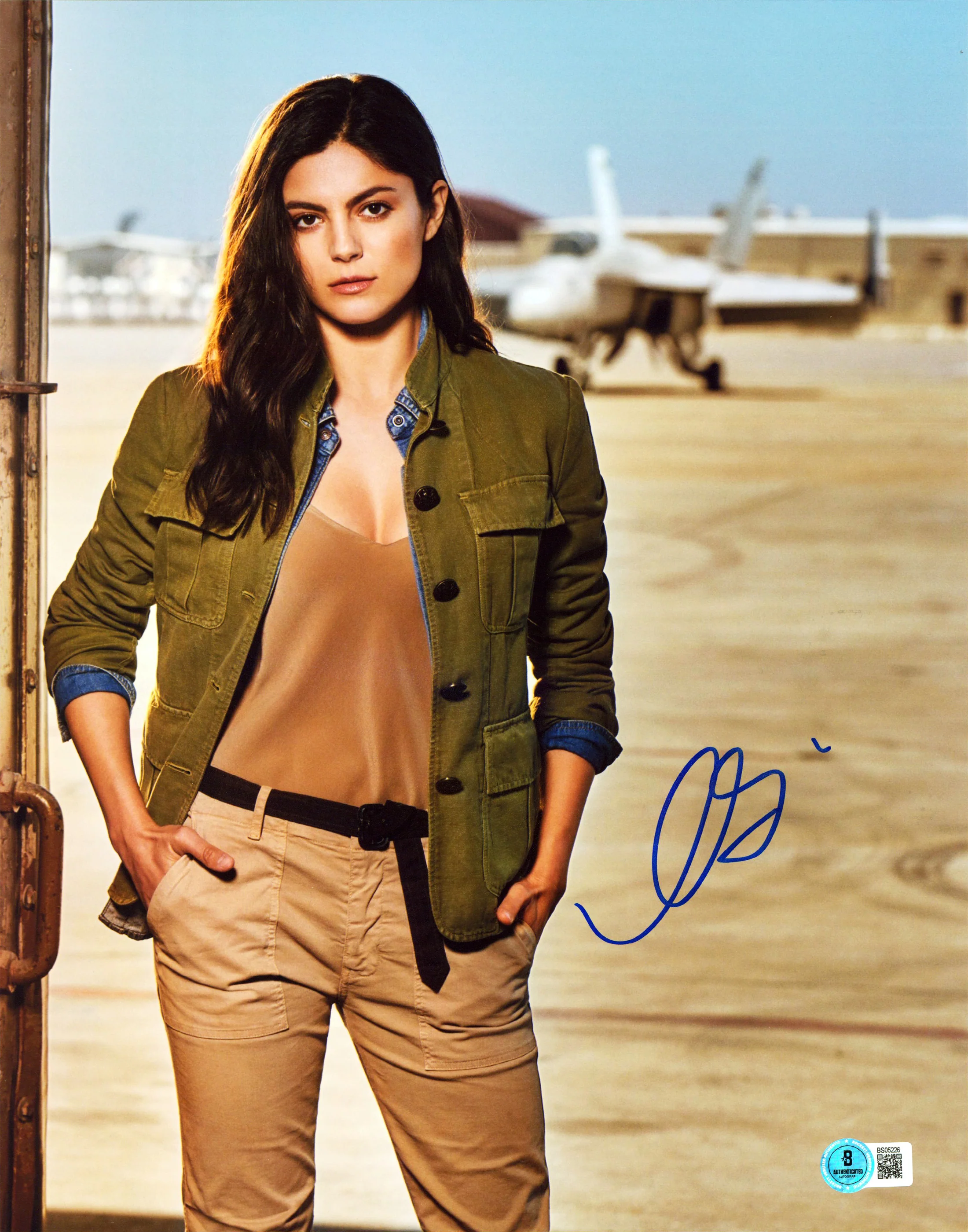 Monica Barbaro Top Gun: Maverick Authentic Signed 11x14 Photo BAS #BS05226 - Image 2