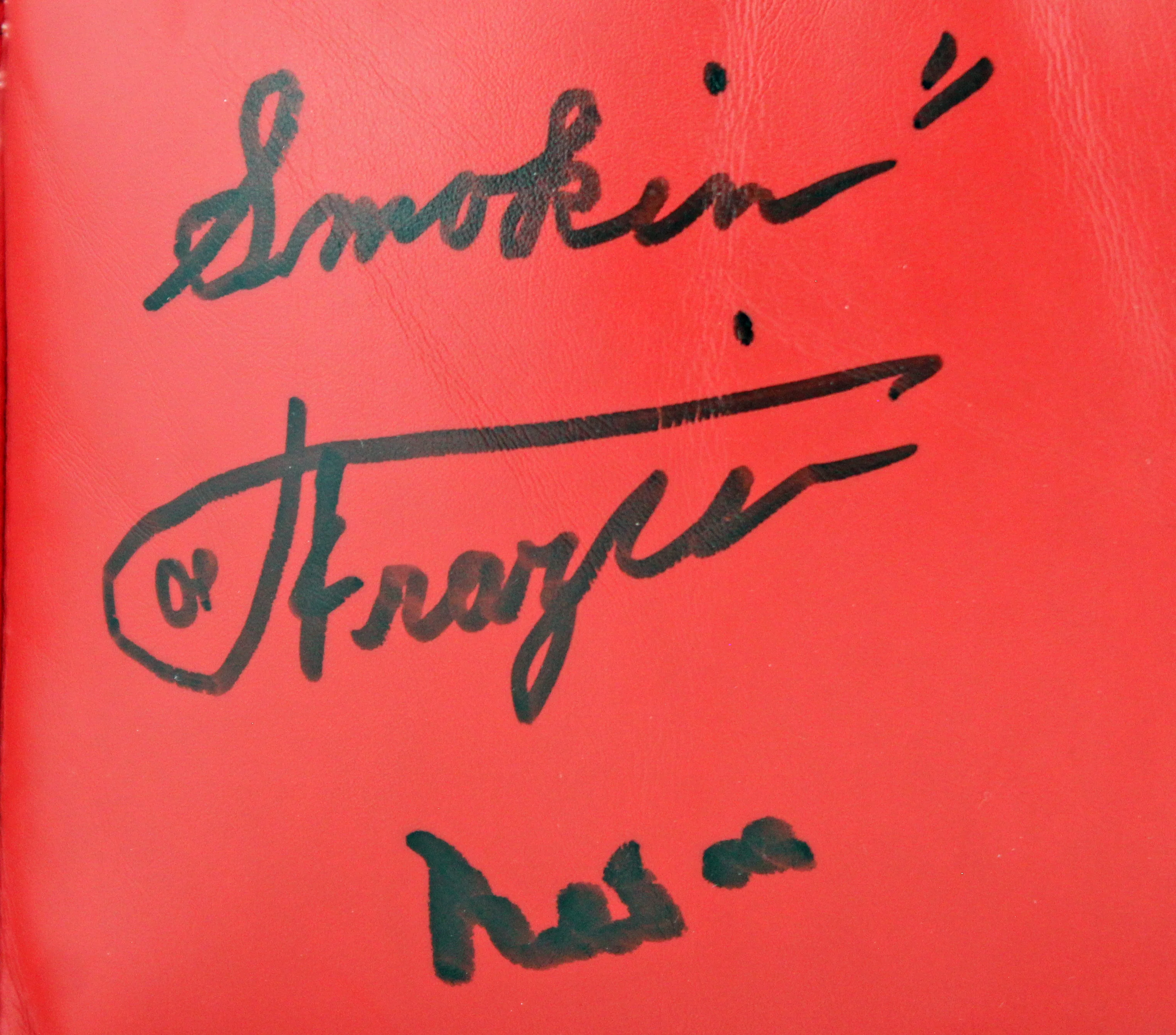 Muhammad Ali & Joe Frazier Signed Red Everlast Boxing Glove PSA/DNA #7A02073 - Image 3