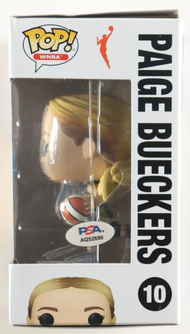 Paige Bueckers Signed "Wings" #10 Funko Pop! - PSA - Image 2