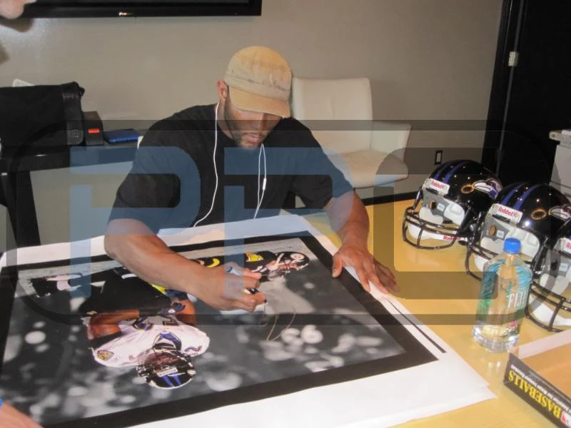 Ravens Ray Lewis Authentic Signed 24X30 Canvas Autographed PSA/DNA ITP - Image 5