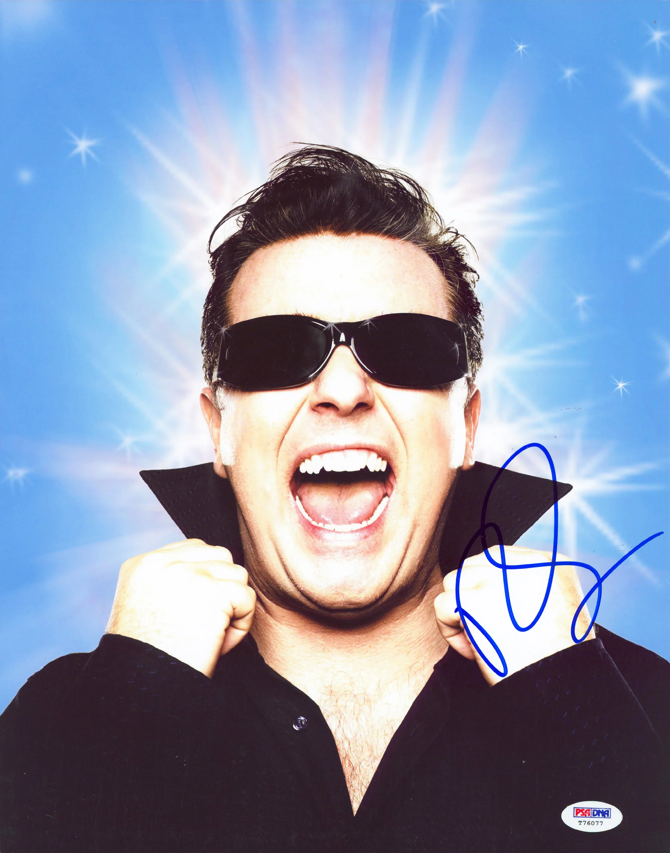 Ricky Gervais The Office Authentic Signed 11x14 Vertical Photo PSA/DNA #T76077 - Image 2