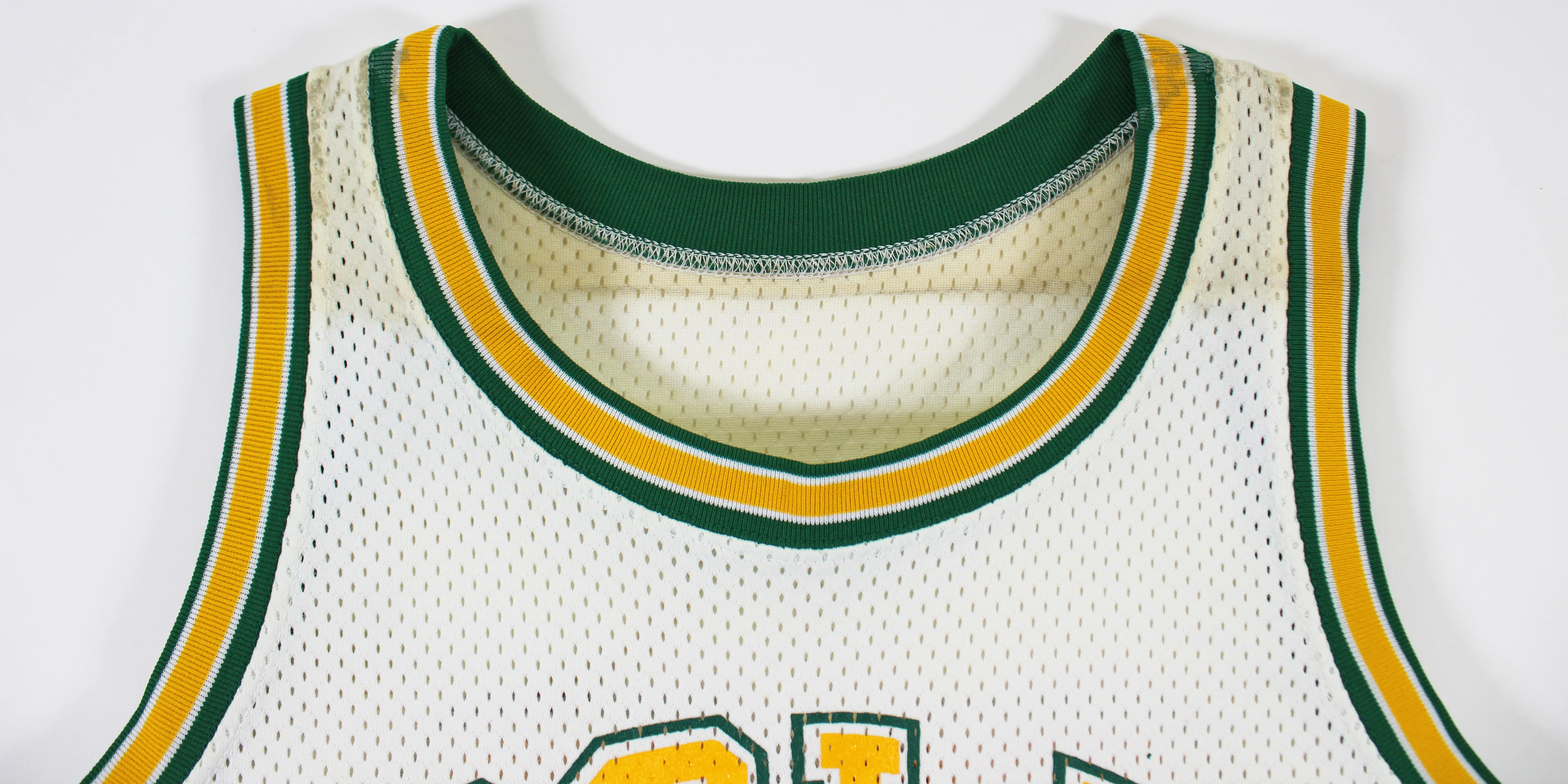 Shaquille O'Neal Game Used White 1987-89 Cole High School Champion Jersey SIA - Image 9
