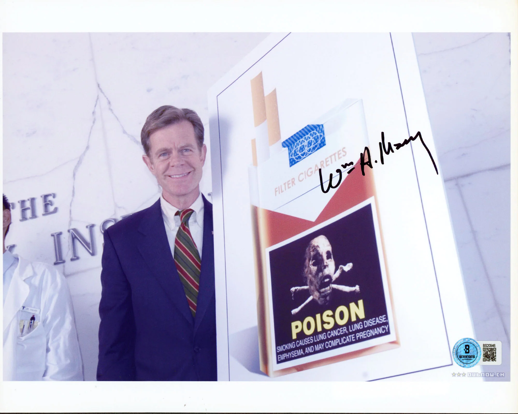 William H. Macy Thank You For Smoking Authentic Signed 8.5x11 Photo BAS #BS20946 - Image 2