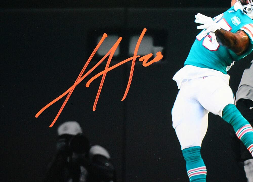 Xavien Howard Signed Dolphins Spotlight Catch 16X20 FP Photo- Beckett W *Orange - Image 5